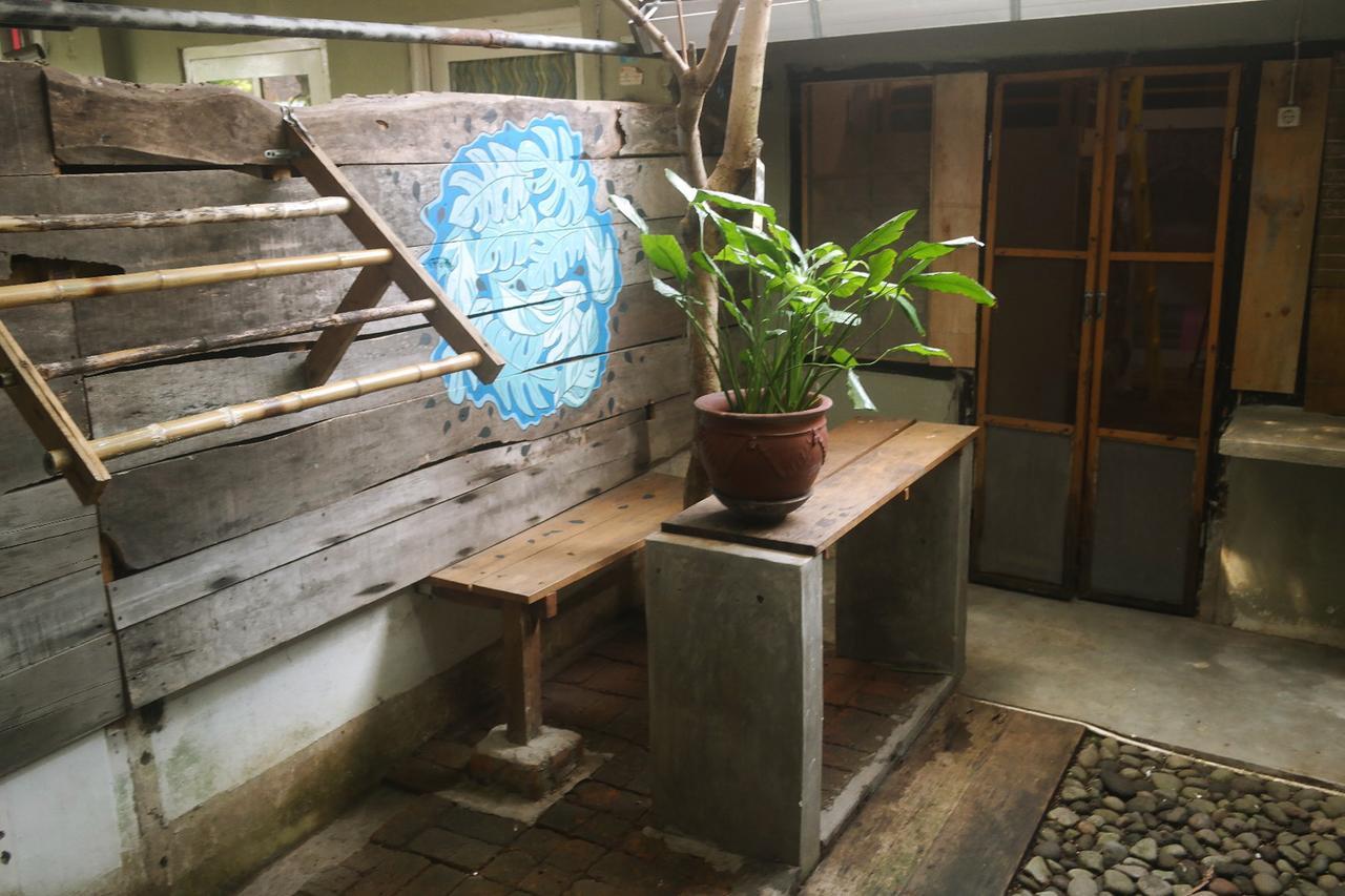 Abrakadabra! Artbnb Yogyakarta Eksteriør bilde