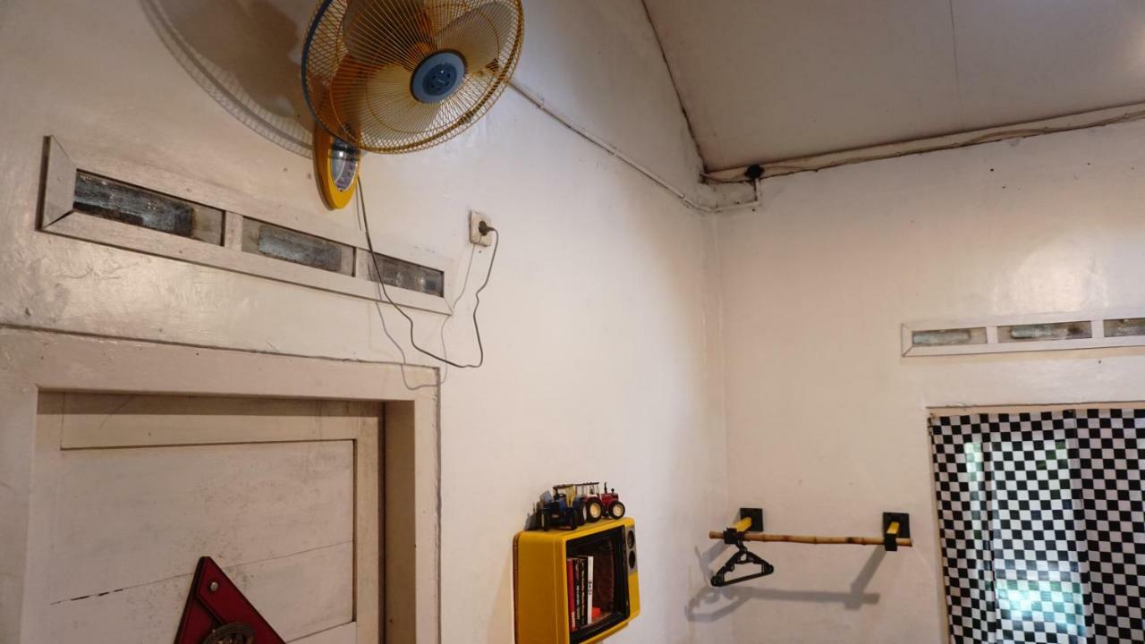 Abrakadabra! Artbnb Yogyakarta Eksteriør bilde